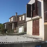 בית אירוח Maison-limoux D'hote 11300 *