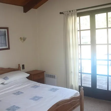 Homestay Maison-limoux D'hote 11300