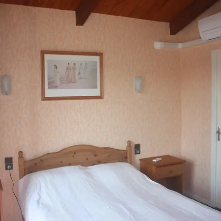 Maison-limoux D'hote 11300 *